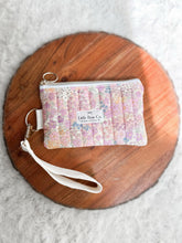 Load image into Gallery viewer, Phone Wristlets (no ruffles)