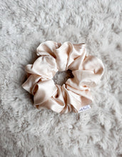 Load image into Gallery viewer, Regular Size Scrunchies