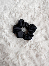 Load image into Gallery viewer, Mini Scrunchies