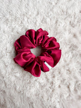 Load image into Gallery viewer, Regular Size Scrunchies