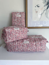 Load image into Gallery viewer, Spring Floral Bags
