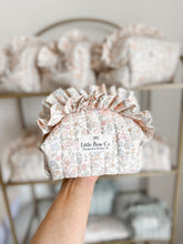 Lade das Bild in den Galerie-Viewer, Fairy Garden Ruffle Bags
