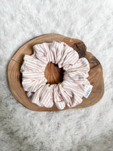 Load image into Gallery viewer, Classic Scrunchie - Sandcastle
