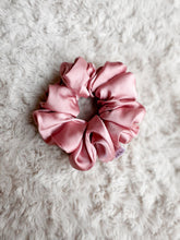 Load image into Gallery viewer, Regular Size Scrunchies
