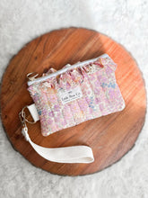 Load image into Gallery viewer, Ruffle Phone Wristlets

