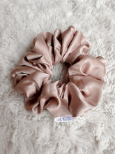 Load image into Gallery viewer, Regular Size Scrunchies
