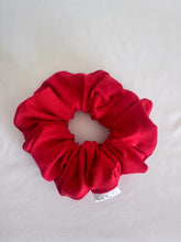 Load image into Gallery viewer, Classic Scrunchie - Red
