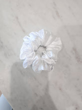 Load image into Gallery viewer, Silky Scrunchie - White
