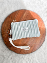 Load image into Gallery viewer, Phone Wristlets (no ruffles)
